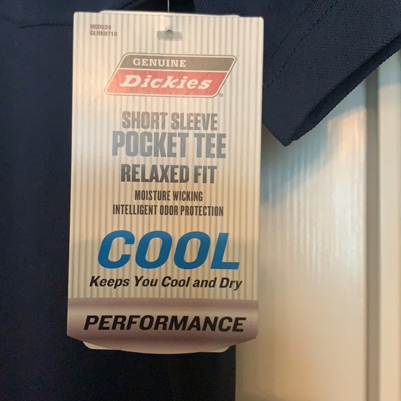 Tshirt - Picture 5 of 5